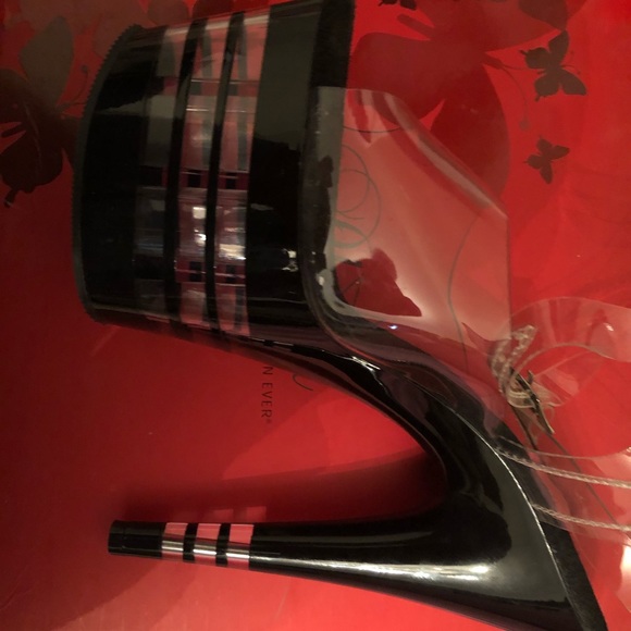 pleaser heels - Picture 3 of 5